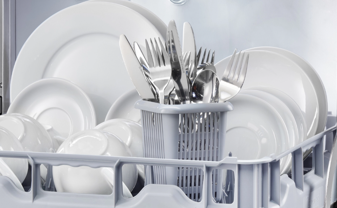 C500 Plates Cutlery L